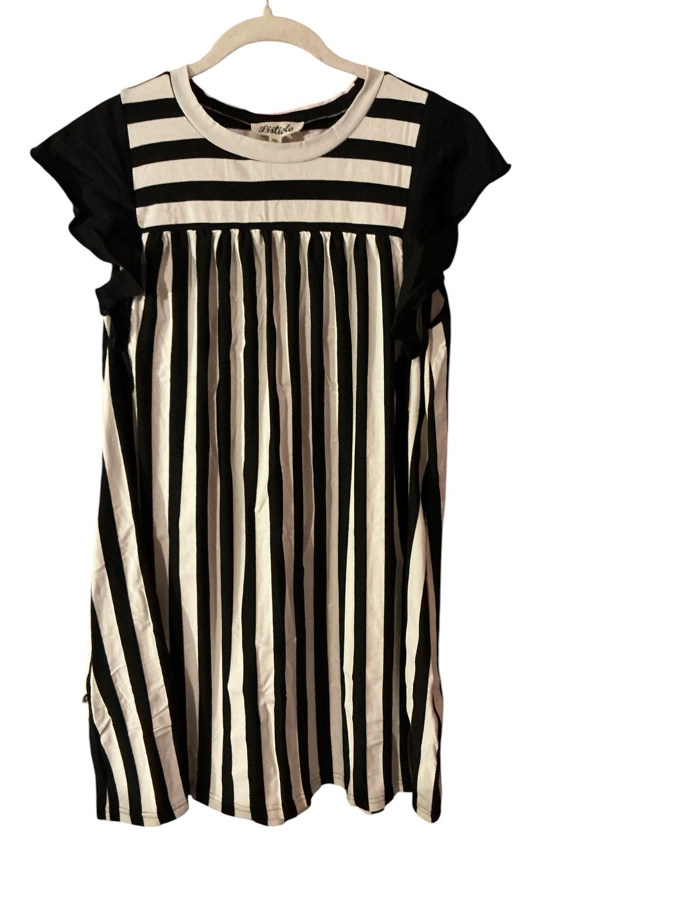 Listicle Women’s Black & White Women’s Stripe Dress